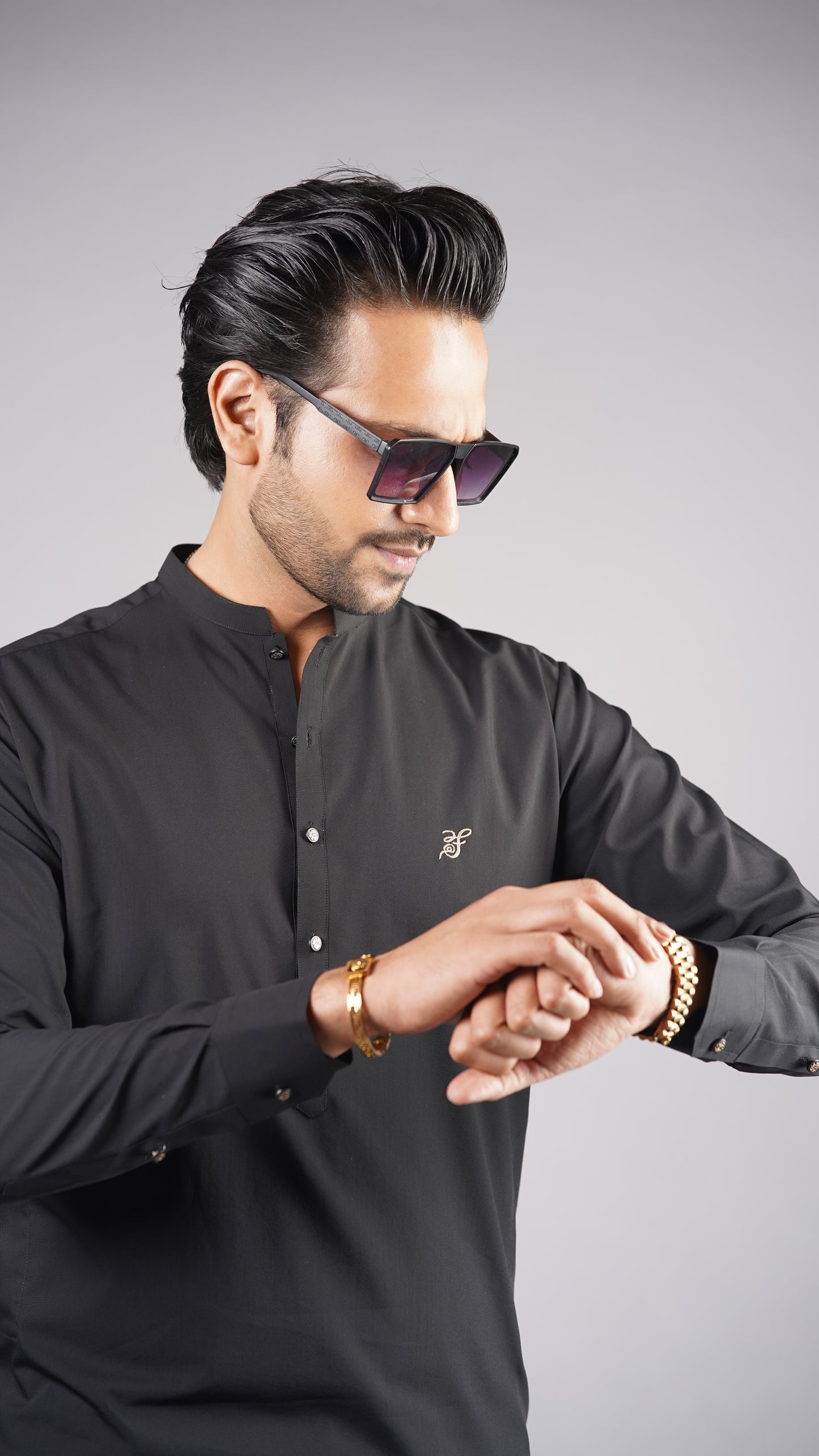 Signature Premium Black